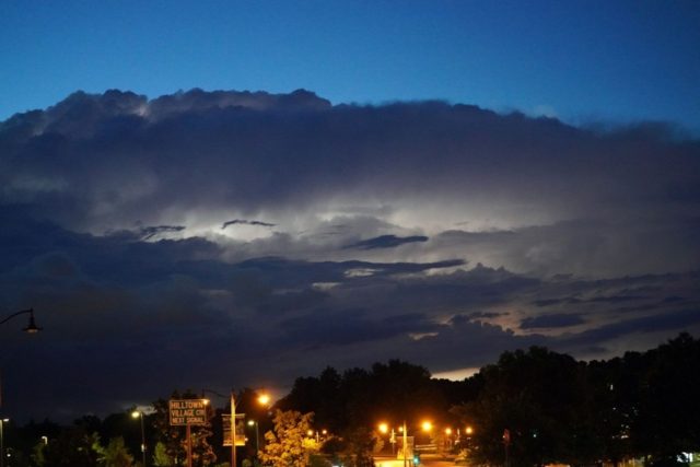 Thunderstorms linked to 3,000 ER visits a year in seniors with asthma, COPD