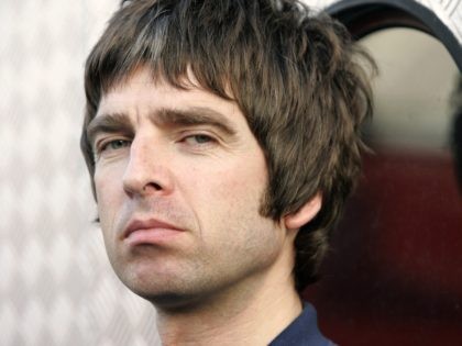 (FILES) This file photo dated 26 October 2005 shows Noel Gallagher from the British band Oasis posing before a concert in Paris. It was reported 07 July 2006 that Gallagher, the lead singer of Oasis, said he will be supporting Italy when he attends the World Cup final for the …