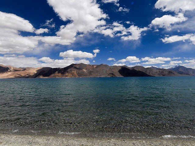This photo taken on September 14, 2018, shows a general view of the Pangong Lake in Leh district of Union territory of Ladakh bordering India and China. - US President Donald Trump offered on May 27, 2020 to mediate in what he called a "raging" border showdown between India and …