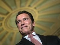 Arnold Schwarzenegger Says Caitlyn Jenner Has Chance to Become Gov