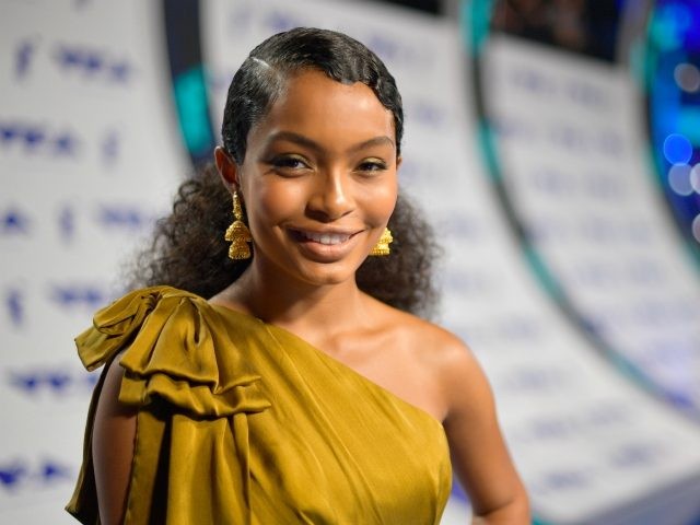 INGLEWOOD, CA - AUGUST 27: Yara Shahidi attends the 2017 MTV Video Music Awards at The Forum on August 27, 2017 in Inglewood, California. (Photo by Matt Winkelmeyer/Getty Images)
