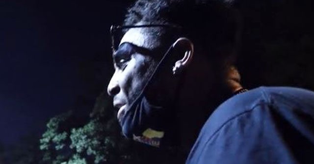 Watch � BLM Protesters Verbally Abuse Black Cop Look at His Lazy E