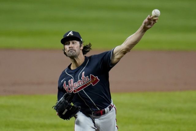 Hamels yields 3 runs in Braves debut, a 5-1 loss to ...