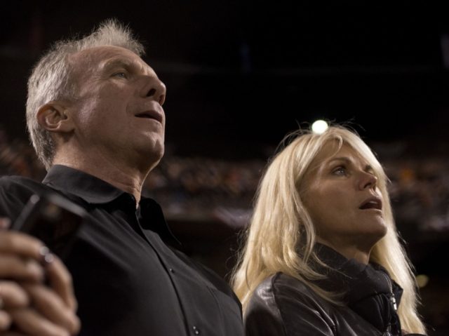 Hall of Fame QB Joe Montana, wife prevent attempted kidnapping of grandchild