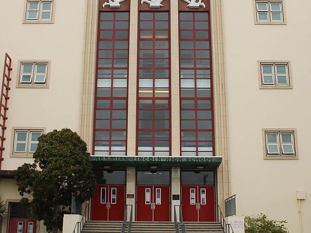 The main entrance of Abraham Lincoln High School (ALHS), Sunset District, San Francisco, California, USA