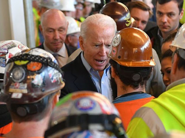 Trump: Biden's Electric Car Agenda Will Kill Michigan Auto Industry, Boost China - Vimarsana News