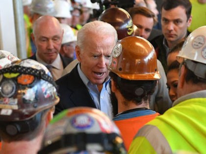 Auto Jobs EV Joe Biden MANDEL NGAN/AFP via Getty Images