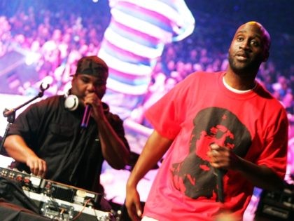 NEW YORK - OCTOBER 06: Posdnuos (R) and Pasemaster Mase of De La Soul perform at Current T