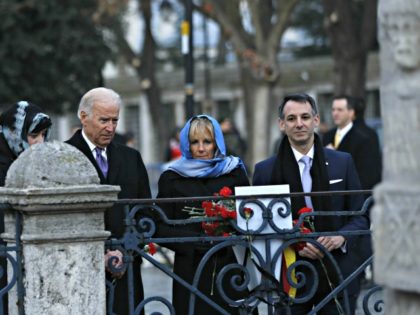 US Vice President Joe Biden (2nd L) flanked by his wife Jill (2nd R), his granddaughter Naomi Biden (L), and son-in-law Howard Krein (R) pays tribute on January 22, 2016 in Istanbul, to the victims of the January 12 bomb attack, where ten German tourists were killed, in the historic …