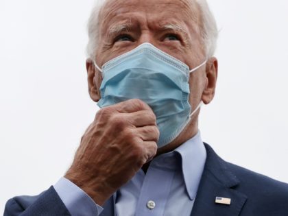 Joe Biden face mask (Chip Somodevilla / Getty)