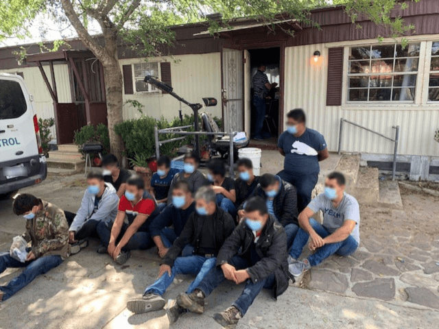 Laredo Sector agents find a large group of migrants packed into a small human smuggling stash house. (Photo: U.S. Border Patrol/Laredo Sector)