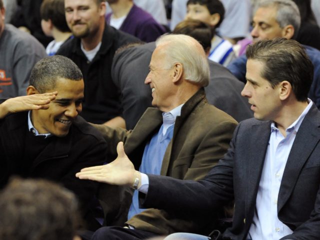 Obama Joe Biden Hunter Biden (Alexis C. Glenn-Pool / Getty)