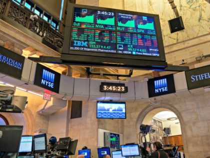 NEW YORK, NY - MARCH 04: Traders work the floor of the New York Stock Exchange (NYSE) on March 4, 2020 in New York City. The news of Democratic presidential candidate, former Vice President Joe Biden's delegate lead after the Super Tuesday primaries helped the market rebound and close at …