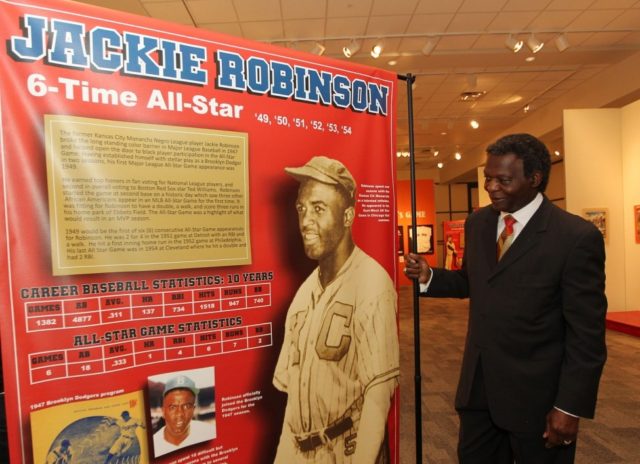 On This Day: Brooklyn Dodgers sign Jackie Robinson