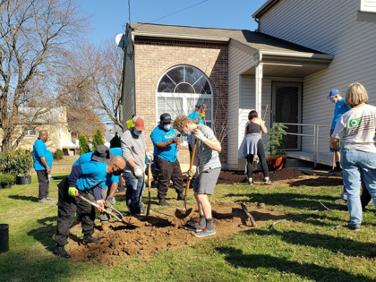 What a day! Yesterday we joined forces with Heroic Gardens to install a fence and beautify the lawn of Christine and her late husband, George. While based in Germany and both serving in the U.S. Army, one of the couple’s favorite pastimes was tending to their garden. We were thrilled …