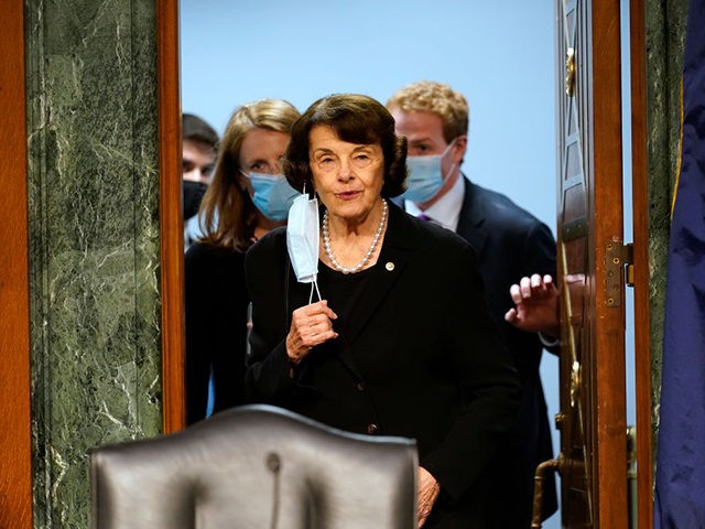 WASHINGTON, DC - NOVEMBER 10: Sen. Dianne Feinstein (D-CA) arrives for a Senate Judiciary Committee hearing on November 10, 2020 on Capitol Hill in Washington, DC. The hearing is related to Crossfire Hurricane, the FBI's Russia investigation. (Photo by Susan Walsh - Pool/Getty Images)