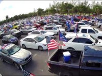 Thousands of Motorists Await Trump’s Final Florida Rally
