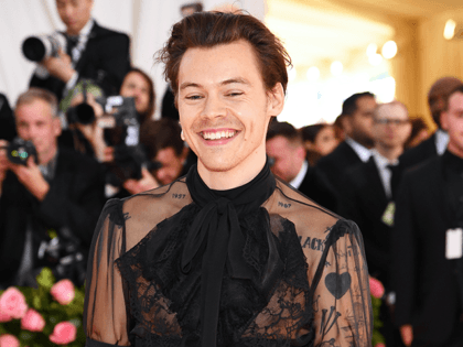 Harry Styles attends The 2019 Met Gala Celebrating Camp: Notes on Fashion at Metropolitan Museum of Art on May 06, 2019 in New York City. (Photo by Dimitrios Kambouris/Getty Images for The Met Museum/Vogue)