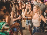 Florida Bar Shuts Down After Maskless Crowds Gather for Reopening