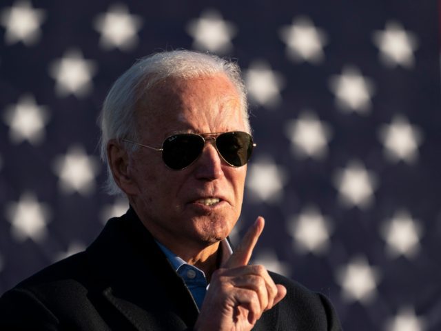 ST. PAUL, MN - OCTOBER 30: Democratic presidential nominee Joe Biden speaks during a drive