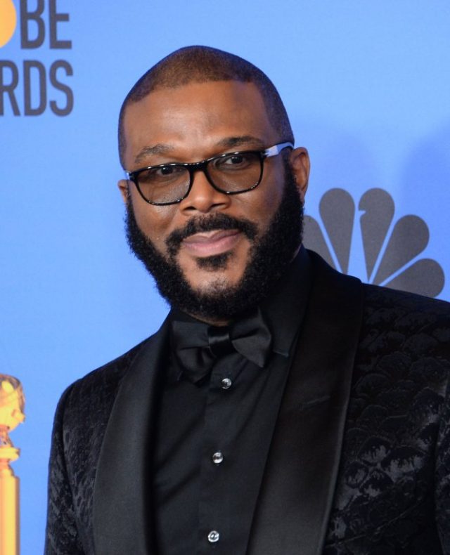 Tyler Perry Studios feeds 5,000 families for Thanksgiving