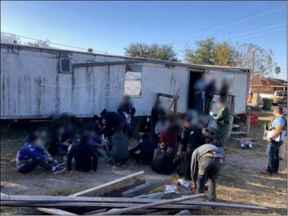 Border Patrol agents raid a suspected human smuggling stash house. (Photo: U.S. Border Patrol/Rio Grande Valley Sector)