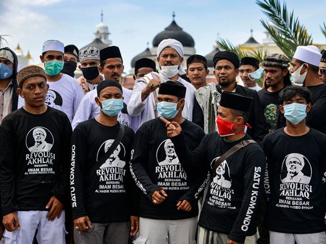 Supporters of Rizieq Shihab, leader of the Indonesian hardline organisation FPI (Front Pem