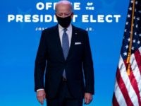 Jobless Claims Top 800,000 For Third Straight Week