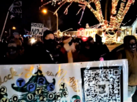 ΠΑΡΑΚΟΛΟΥΘΗΣΗ: BLM Harasses Wisconsin Χριστουγεννιάτικη φιλανθρωπική εκδήλωση για παιδιά