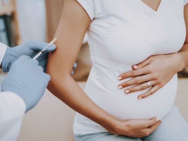 China Worries Pfizer Vaccine May Hurt Pregnant Women - Vimarsana News