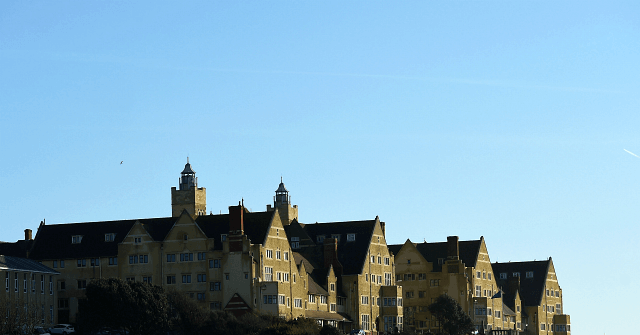UK: Elite Girls' School Goes Woke, Rewrites 'White Western Narrative' - Vimarsana News
