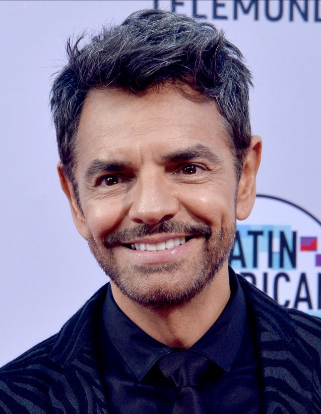 'Acapulco,' bilingual comedy starring Eugenio Derbez, coming to Apple