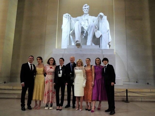 U.S. President Joe Biden, first lady Jill Biden and their family pose at the Lincoln Memorial where the president participated in a televised ceremony on January 20, 2021 in Washington, DC. Biden was sworn in today as the 46th president. (Photo by Joshua Roberts-Pool/Getty Images)