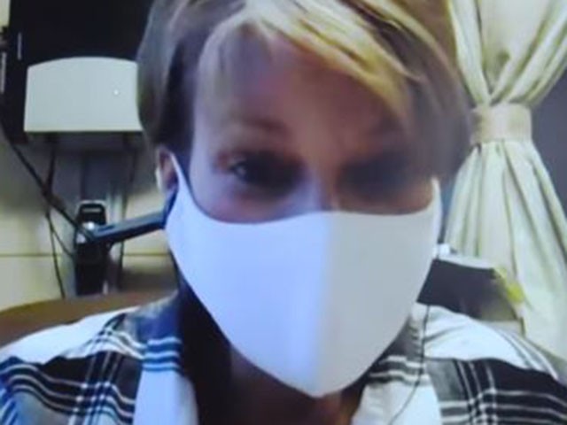 WATCH: Teacher Fighting Cancer Teaches Virtually During Chemotherapy - Vimarsana News