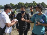 Some in Migrant Caravan Carry Fake COVID-19 Test Results