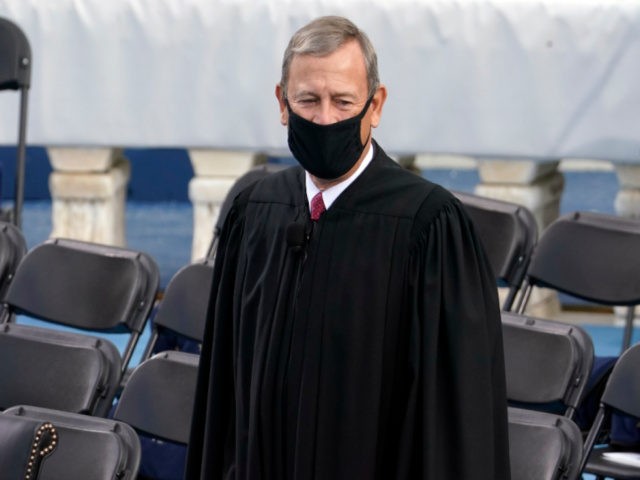 Chief Justice of the United States John Roberts arrives for the 59th Presidential Inaugura