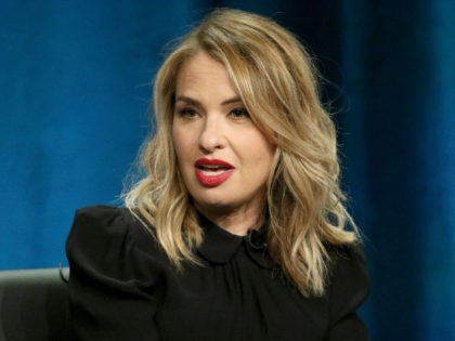 Leslie Grossman participates in the "American Horror Story: Apocalypse" panel du