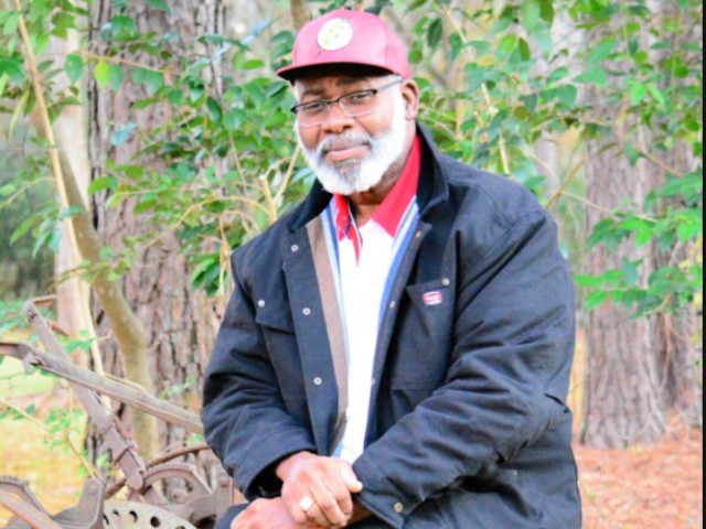Church Community Helps Pastor Raise $10,000 for Heart Transplant - Vimarsana News