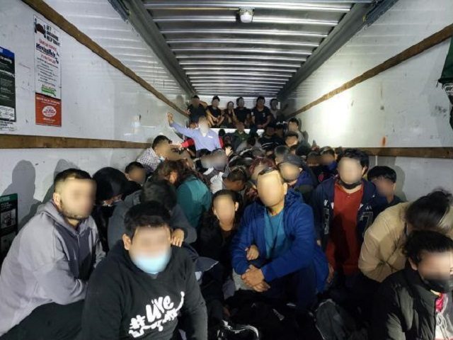 Border Patrol agents find 114 illegal aliens locked in a U-Haul box truck in Laredo, Texas. (Photo: U.S. Border Patrol/Laredo Sector)