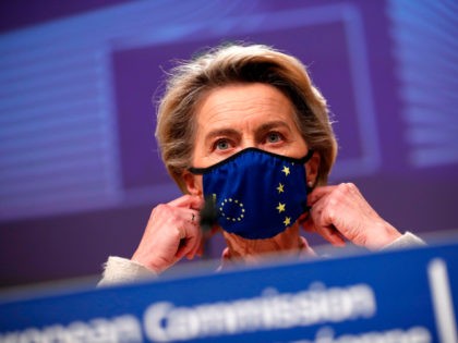 European Commission President Ursula von der Leyen prepares to address a media conference on Brexit negotiations at the EU headquarters in Brussels, on December 24, 2020. - Britain said on December 24, 2020, an agreement had been secured on the country's future relationship with the European Union, after last-gasp talks …