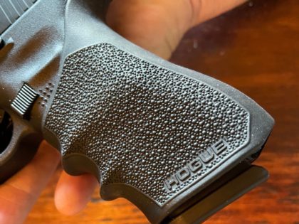 Hogue HandALL Beavertail Grip Sleeves are rubber, slip-on sleeves with a precise fit, designed to enable gun owners to hold their pistols more securely in their hands.