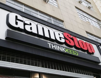 Robinhood restricts GameStop stock transactions