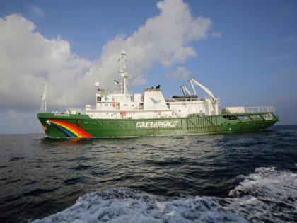 This picture taken on September 3, 2019 shows Esperanza, the environmentalist organization Greenpeace's boat sailing on the Amazon reef off the French Guiana coast. - A Greenpeace-CNRS mission explores the Amazon reef of the French Guiana coast, a unique biodiversity reservoir, threatened by Brazil's oil exploration. (Photo by Pierre TRIHAN …