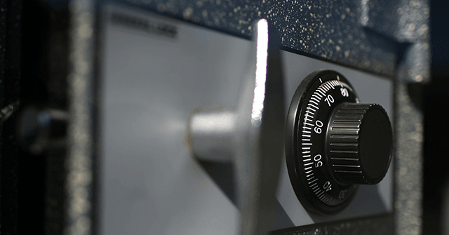 Banks Closing Across San Francisco Area, Often Without Warning