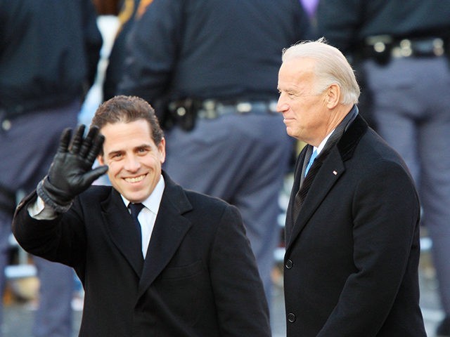 WASHINGTON, D.C. - JANUARY 20: Vice-President Joe Biden and sons Hunter Biden (L) and Beau Biden walk in the Inaugural Parade January 20, 2009 in Washington, DC. Barack Obama was sworn in as the 44th President of the United States, becoming the first African-American to be elected President of the US. (Photo by David McNew/Getty Images)