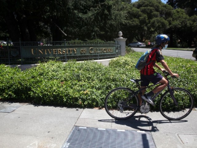 UC Berkeley Institutes Police-Enforced Lockdowns, Bans Outdoor Exercise - Vimarsana News