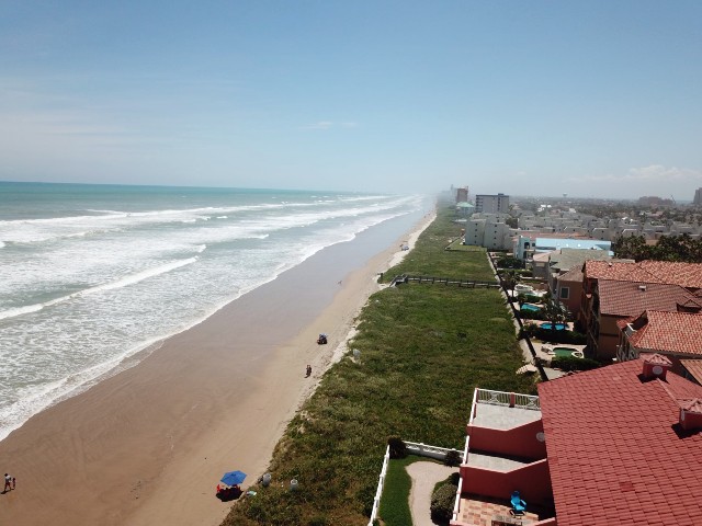 Report: Texas Island Hotel Staff Abandon Guests During Winter Storm