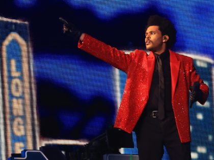 TAMPA, FLORIDA - FEBRUARY 07: The Weeknd performs during the Pepsi Super Bowl LV Halftime