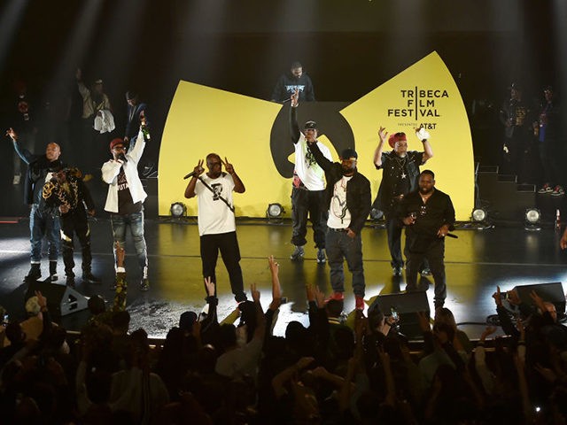 NEW YORK, NY - APRIL 25: The Wu-Tang Clan performs live during Tribeca TV: Wu-Tang Clan: O