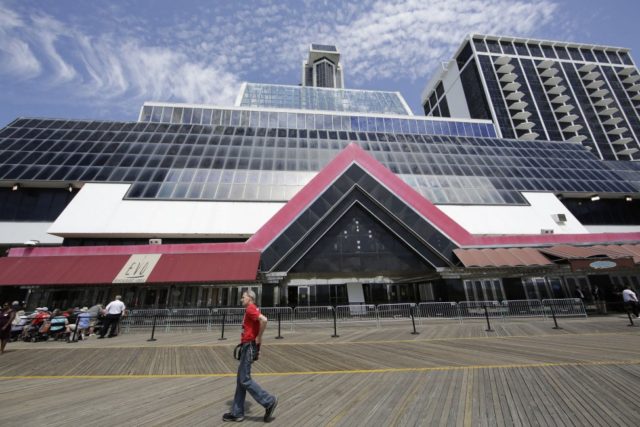 Watch live: Atlantic City implodes abandoned Trump Plaza casino